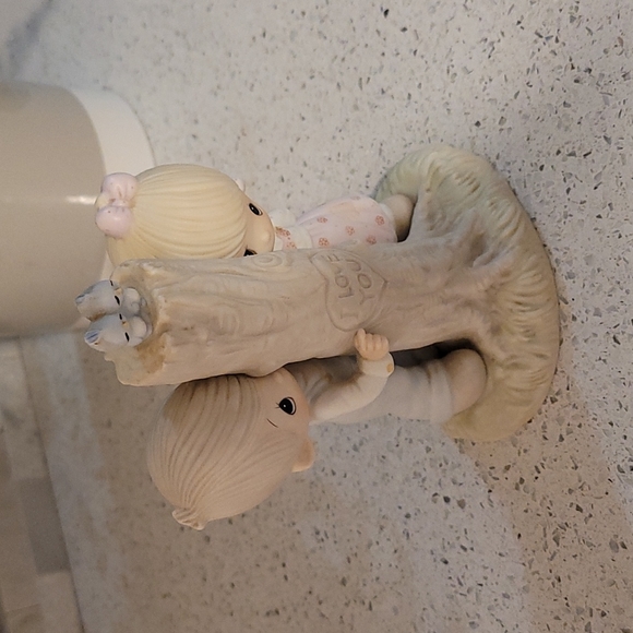 Precious Moments - Picture 3 of 8